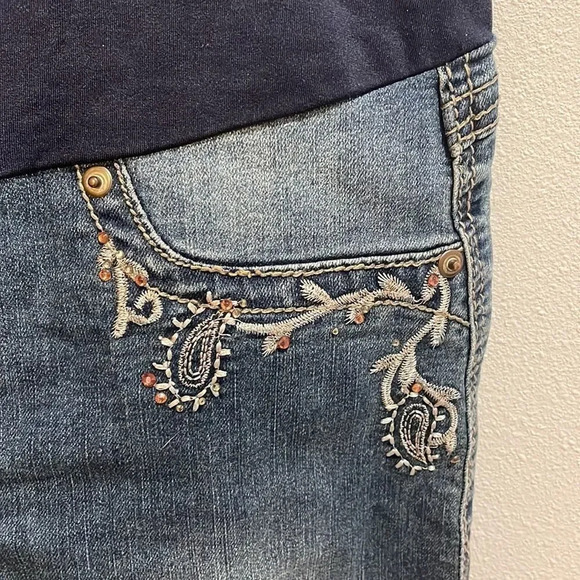 BELLA Vida maternity jeans - Picture 3 of 9